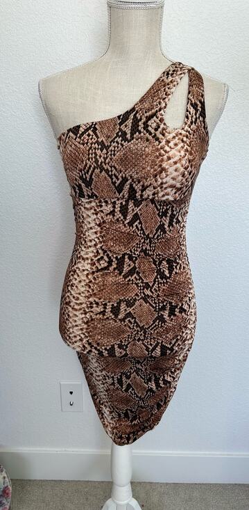 Fashion Magazine Dresses & Skirts - Fashion Magazine One-Shoulder Asymmetrical Cutout Snake Skin Mini Dress - S